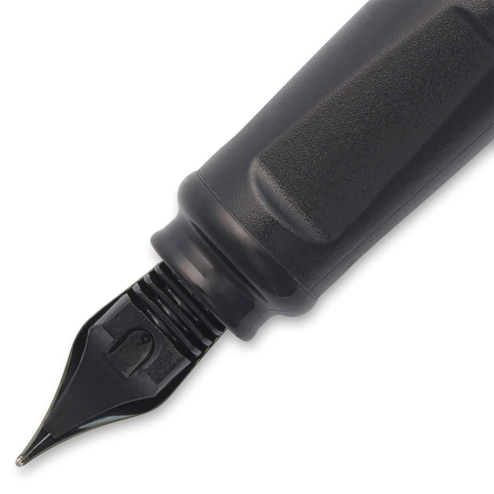 Kaweco Perkeo Fountain Pen - Black, Fine, close-up of the feed