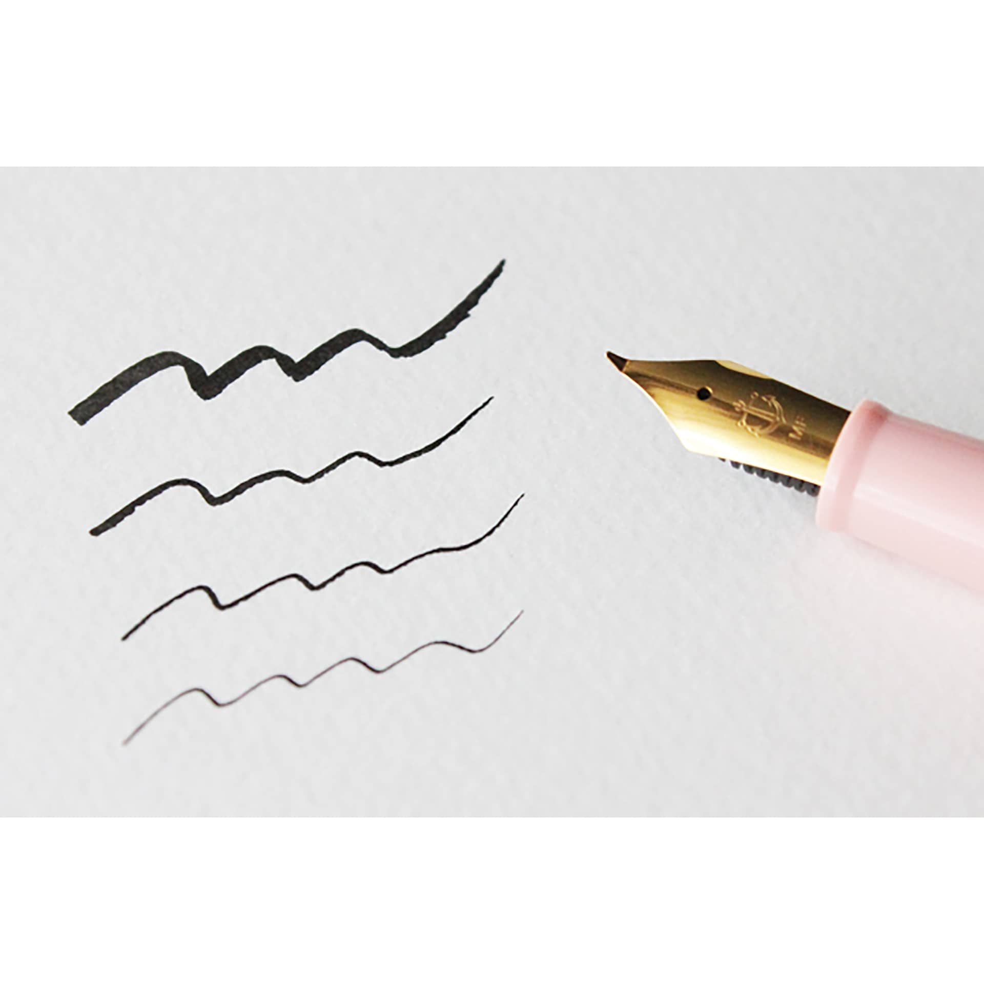 Sailor Fude De Mannen Fountain Pen - Pearl Pink, 40 Degree Nib, swatch of the strokes