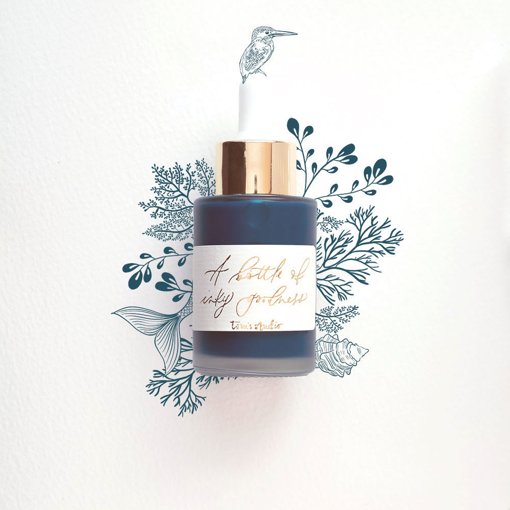 Tom's Studio Calligraphy Ink - Teal, 30 ml bottle and artwork