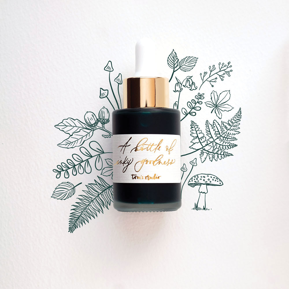 Tom's Studio Calligraphy Ink - Forest, 30 ml bottle with artwork