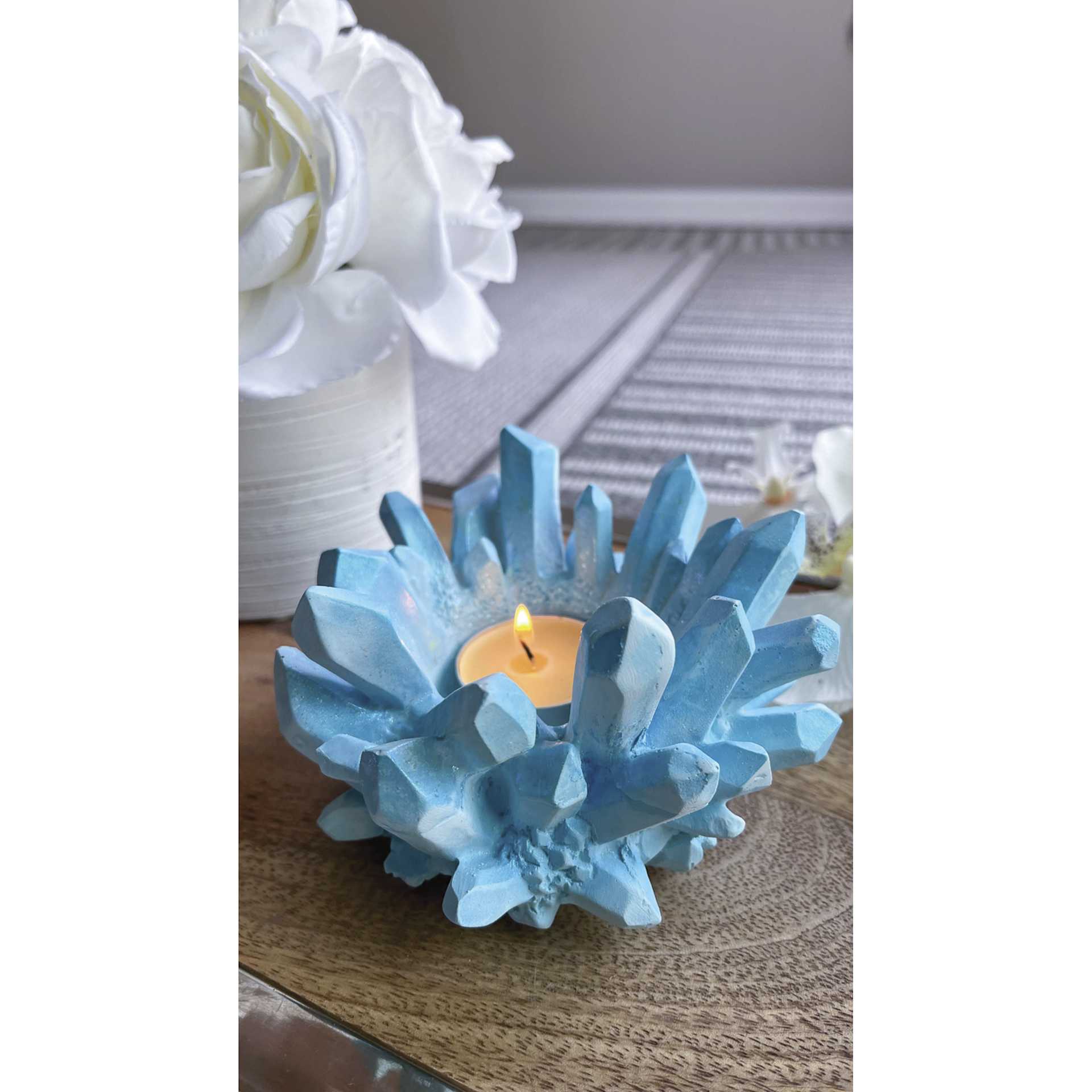 Alumilite Amazing HydroCast Starter Kit - finished crystal candle holder example