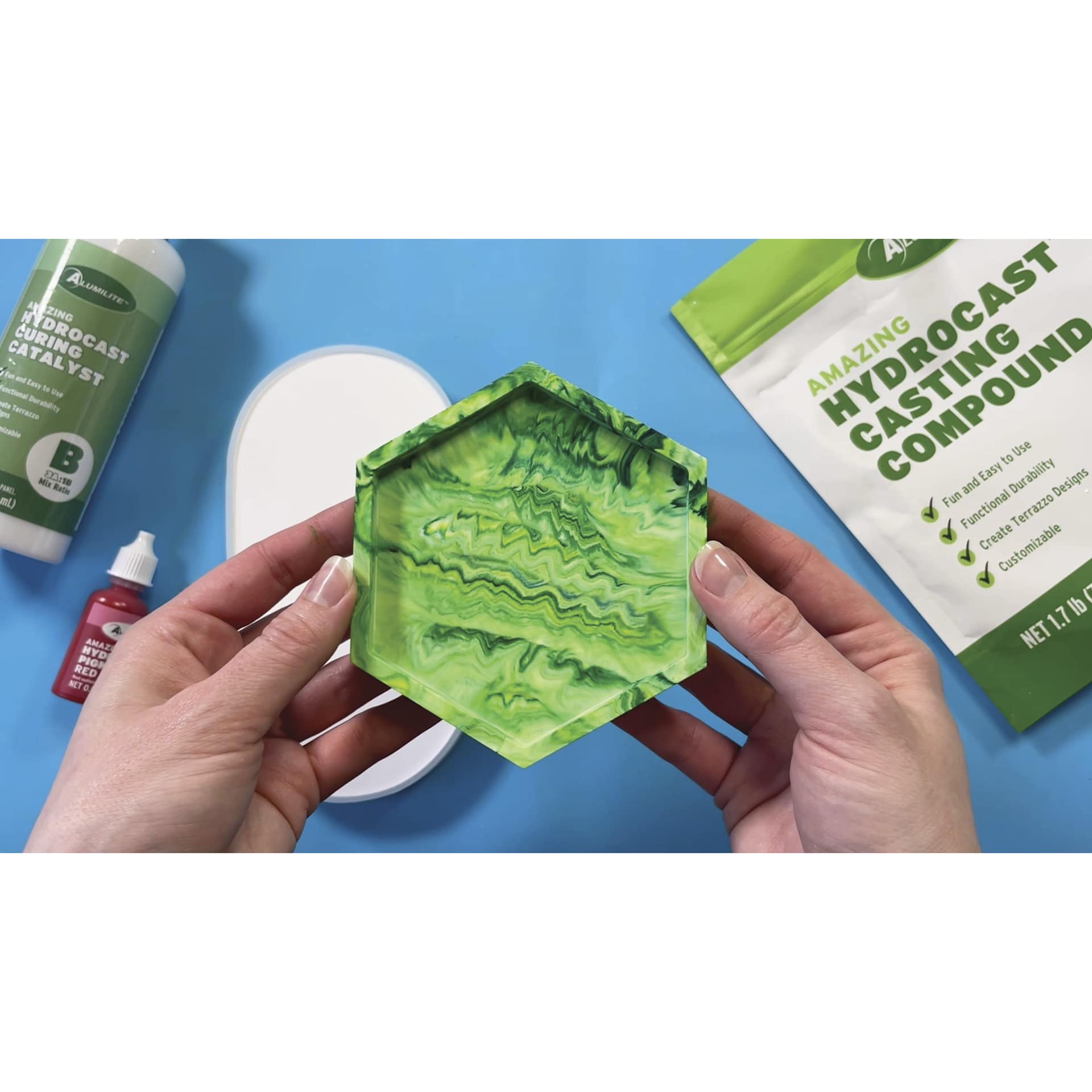 Alumilite Amazing HydroCast Starter Kit - finished hexagon example