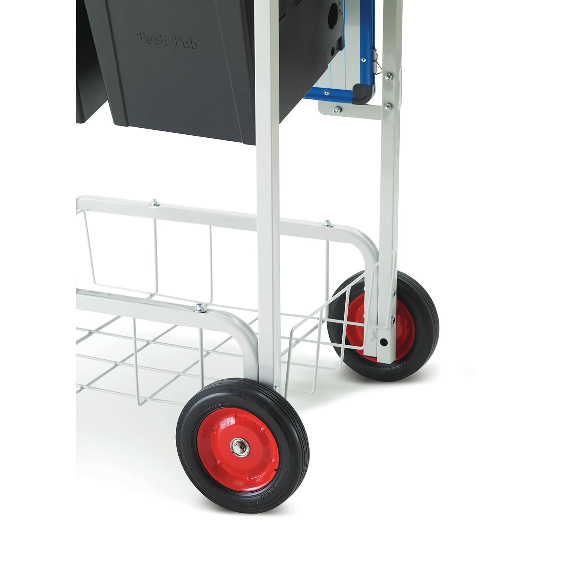 Copernicus Outdoor/Indoor Learning Center, close up of the wheels