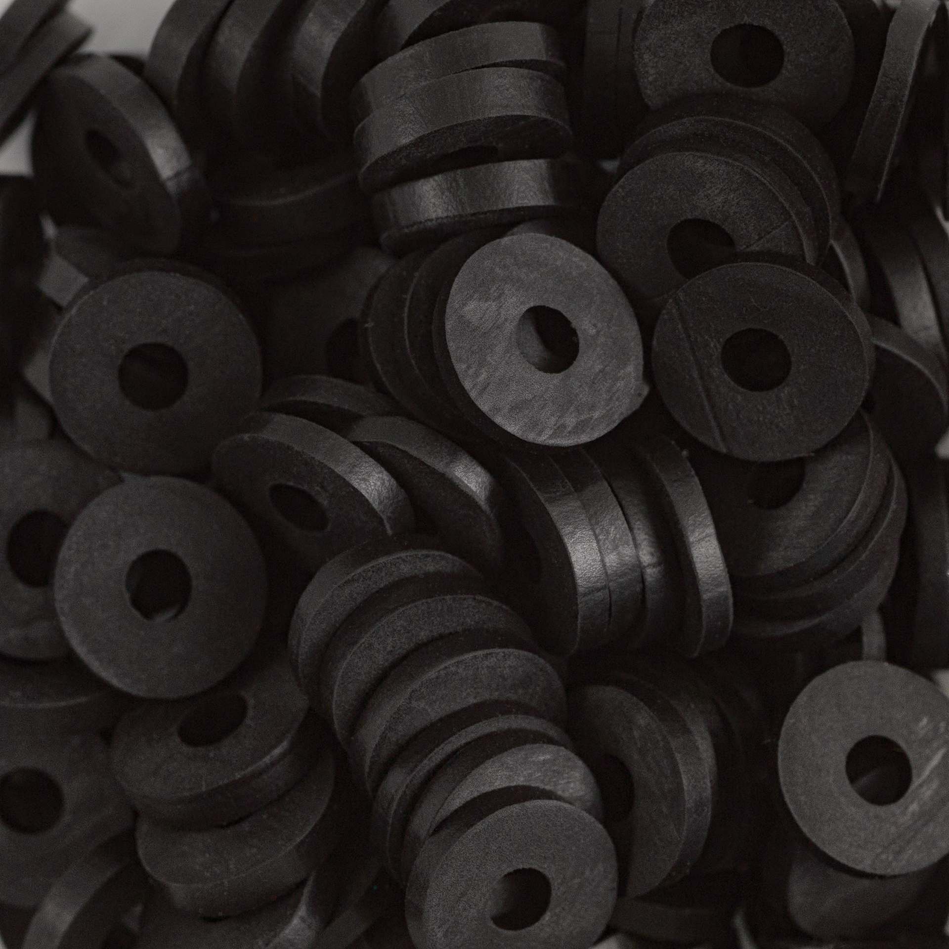 Blick Clay Bead - Black, Circular