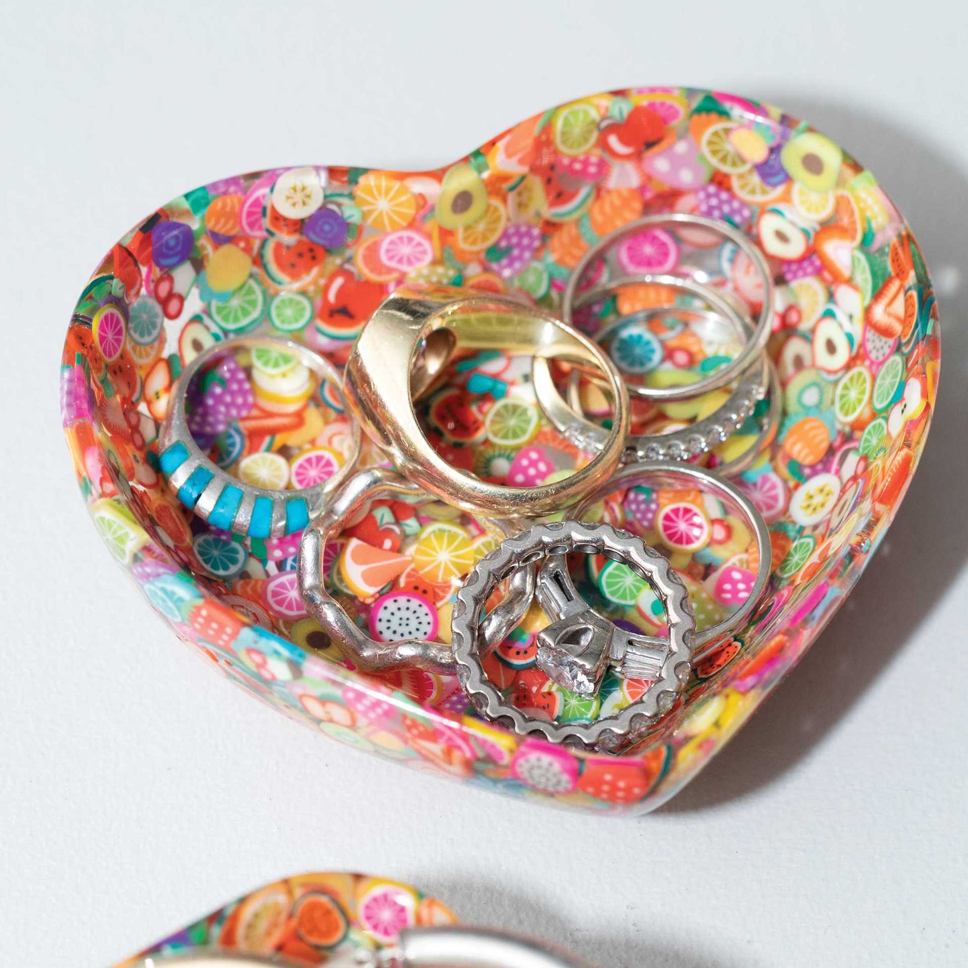 Jewelry Made By Me Dish Silicone Mold - Small Heart Dish completed project (resin not included)