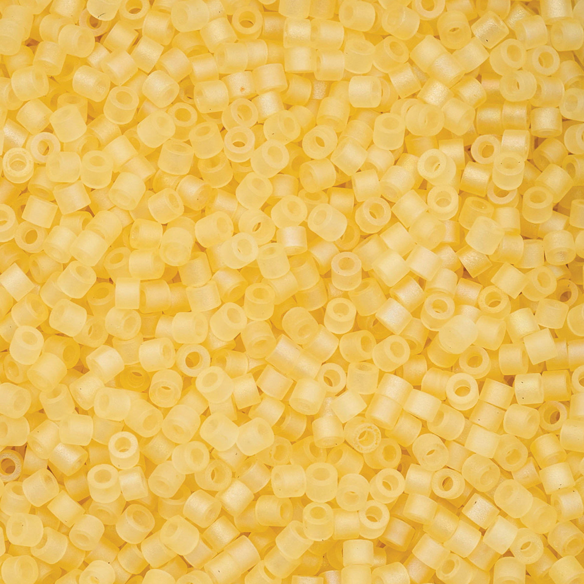 John Bead Cylin 11/0 Matte Macaron Cylindrical Seed Beads - Butter AB