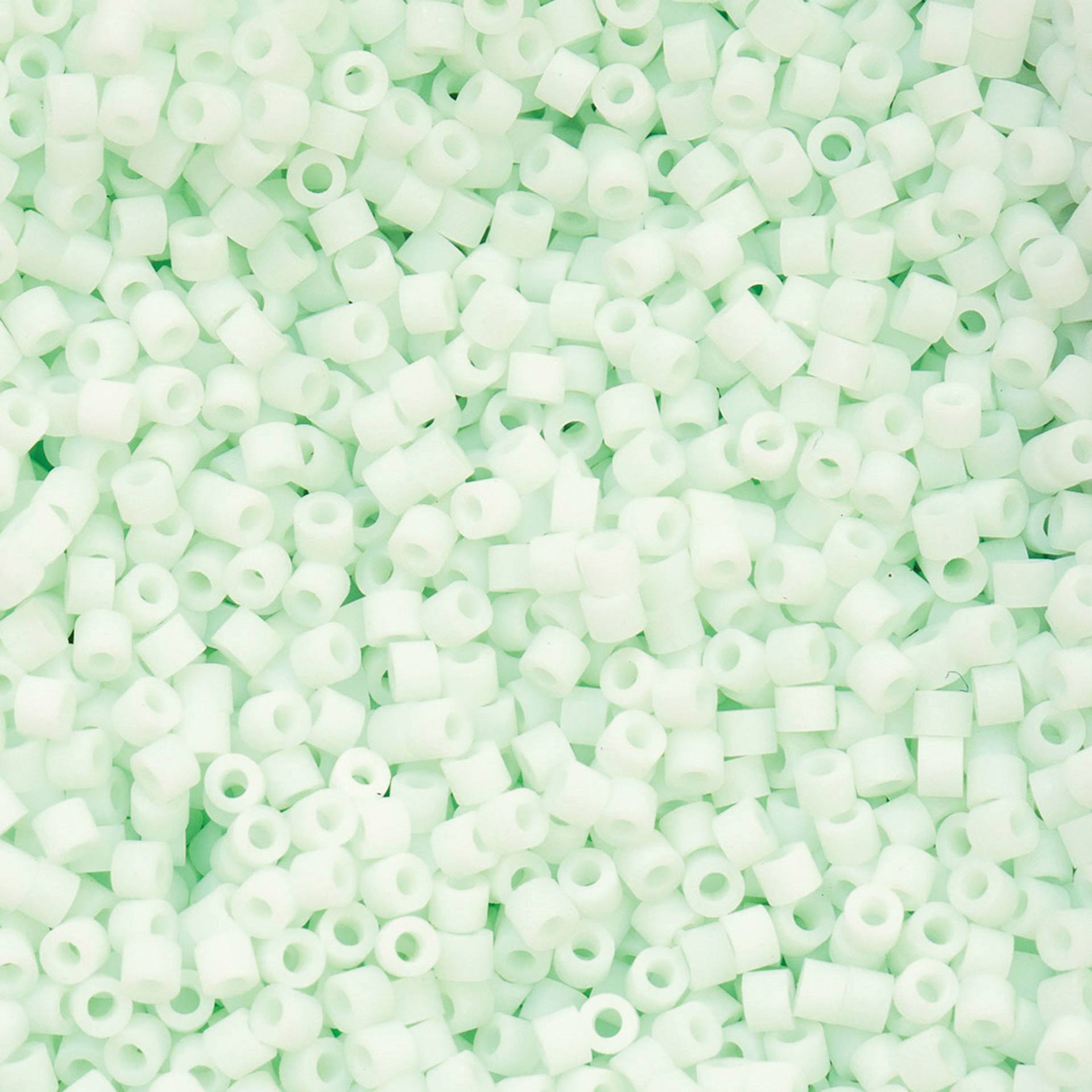 John Bead Cylin 11/0 Matte Macaron Cylindrical Seed Beads - Pale Seafoam