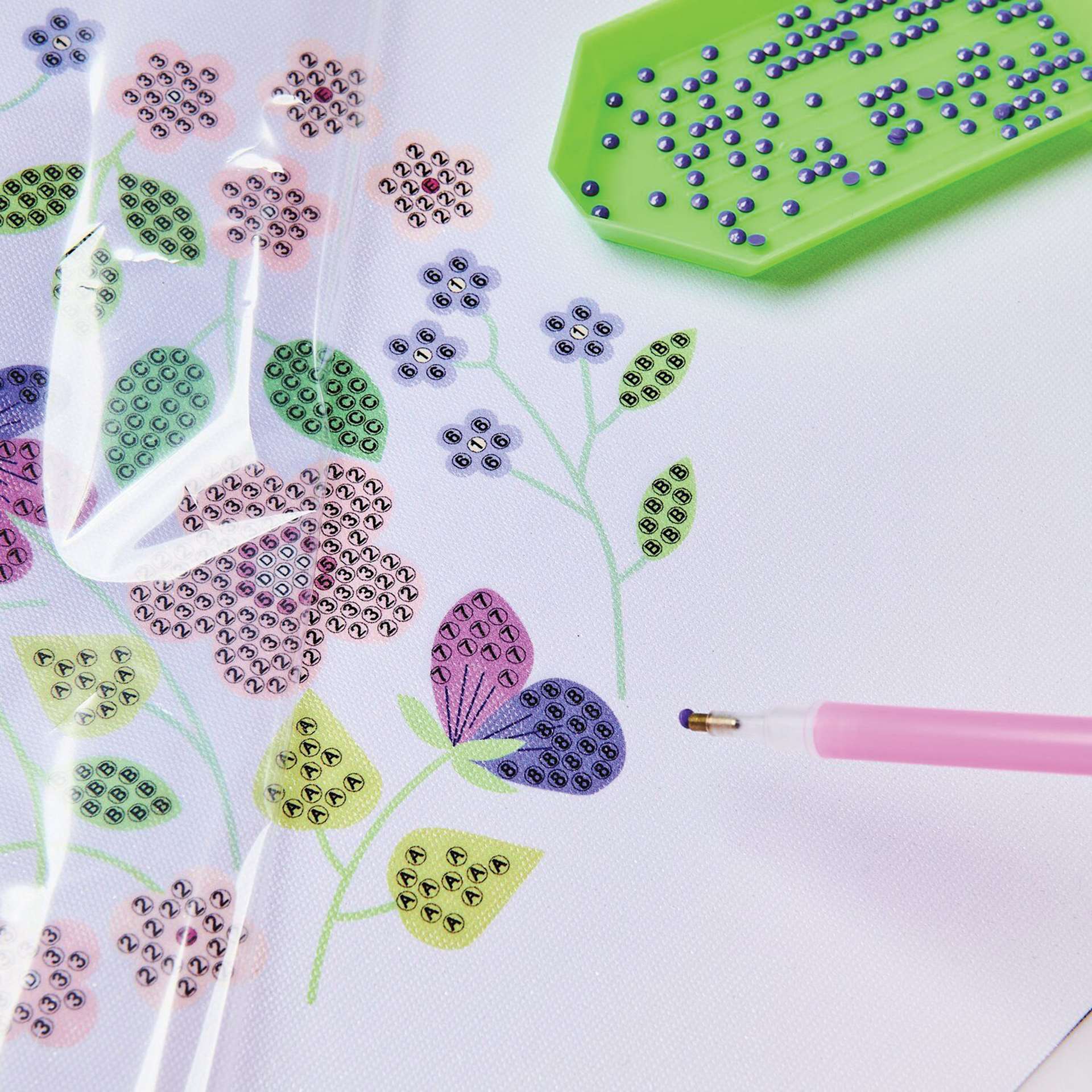 Rico Design Diamond Painting DIY Kit - Shimmering Flowers having beads applied