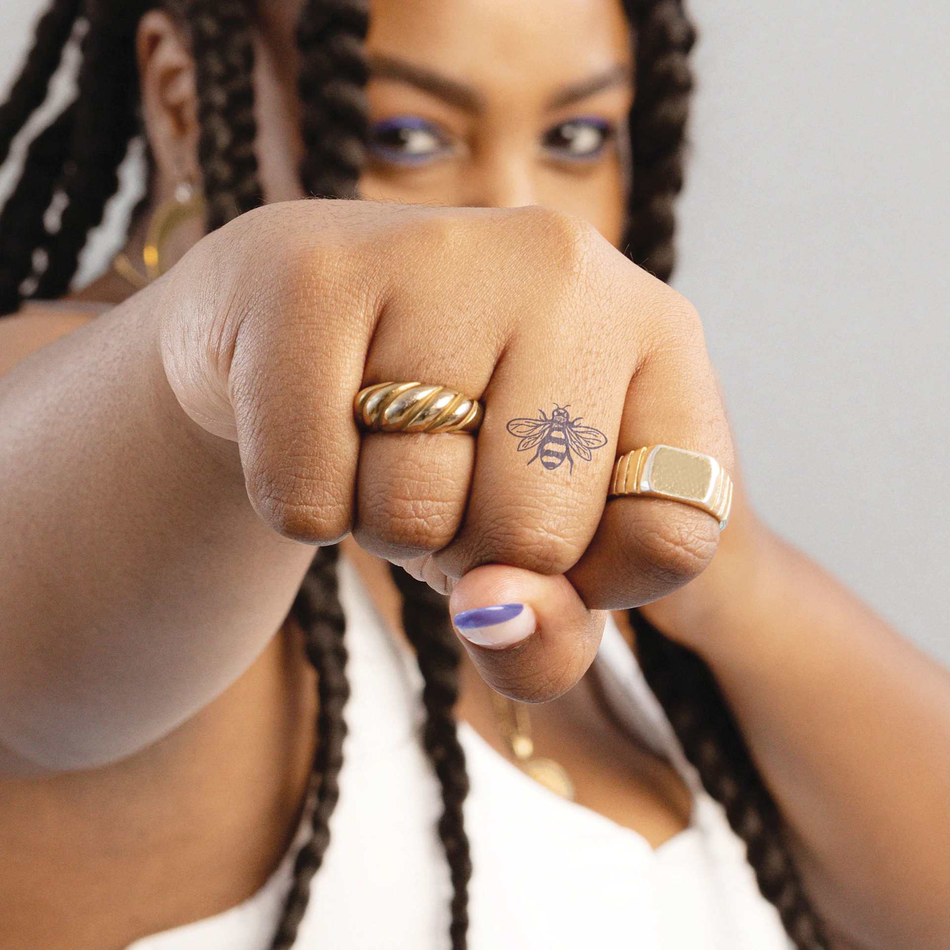 Inkbox Semi-Permanent Tattoos - Bebo, 1" x 1", Bebo tattoo on woman's finger