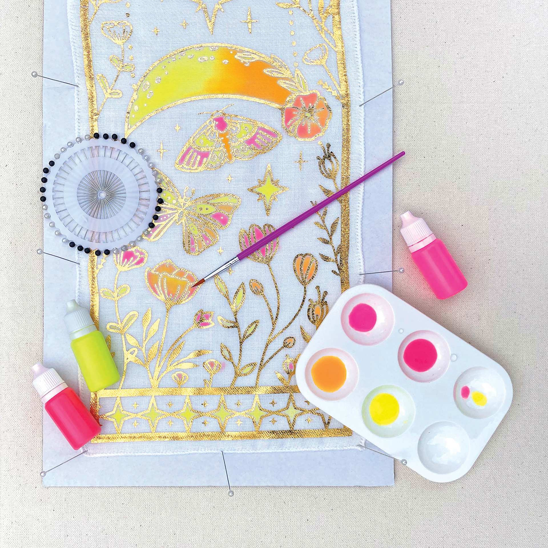 WishCraft Mystical Moons Paint a Scarf Kit (components of kit)