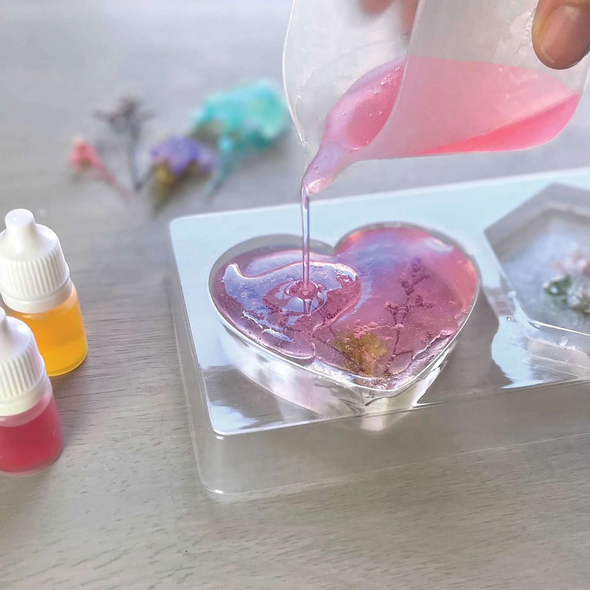 WishCraft Flower Power DIY Soaps Kit (pouring)