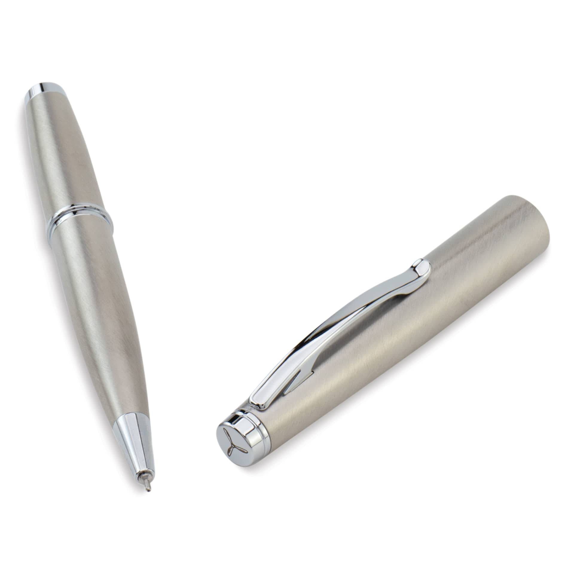 Monteverde Dakota Gel Pen - Stainless Steel, angled view