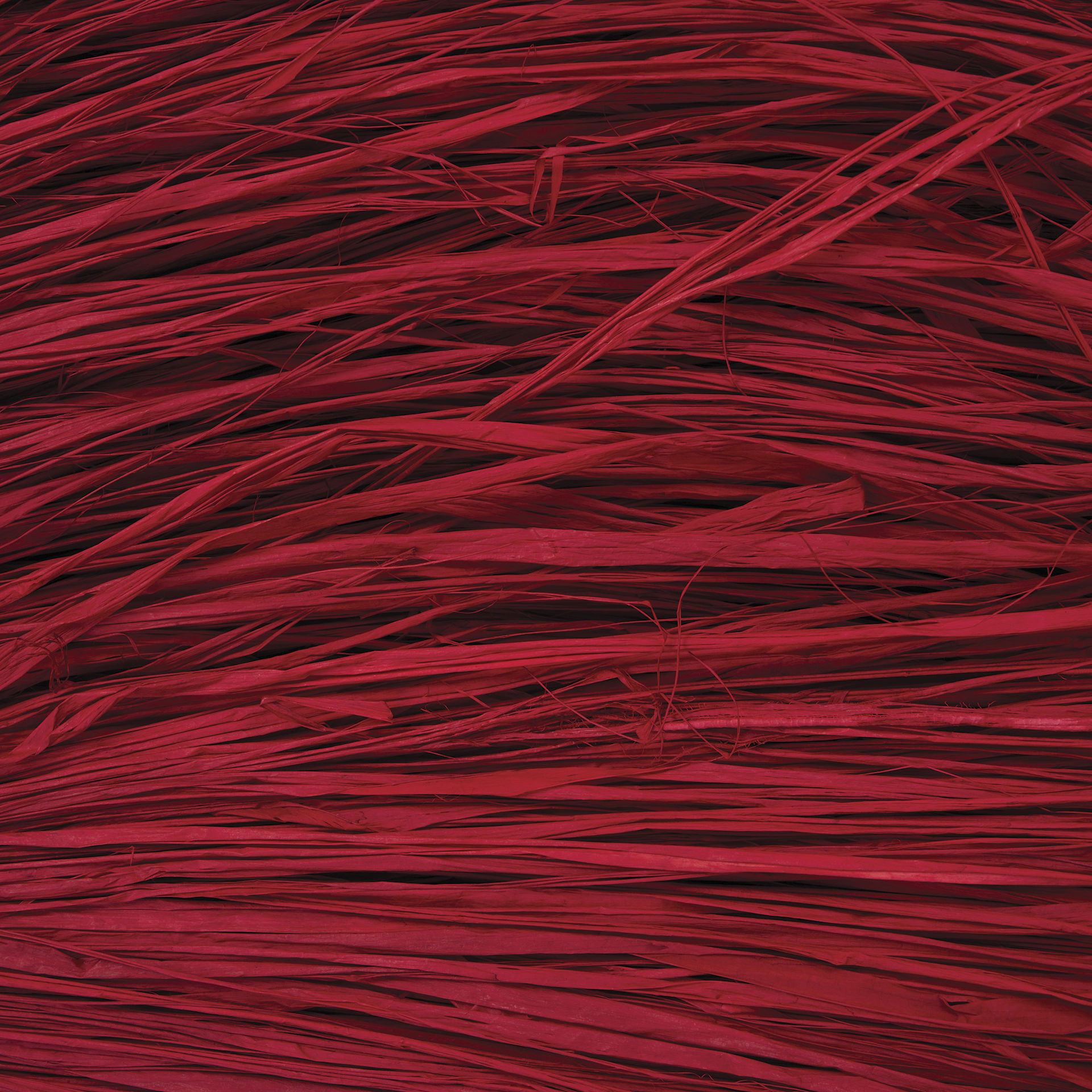 SuperMoss Raffia - Christmas Red - close-up