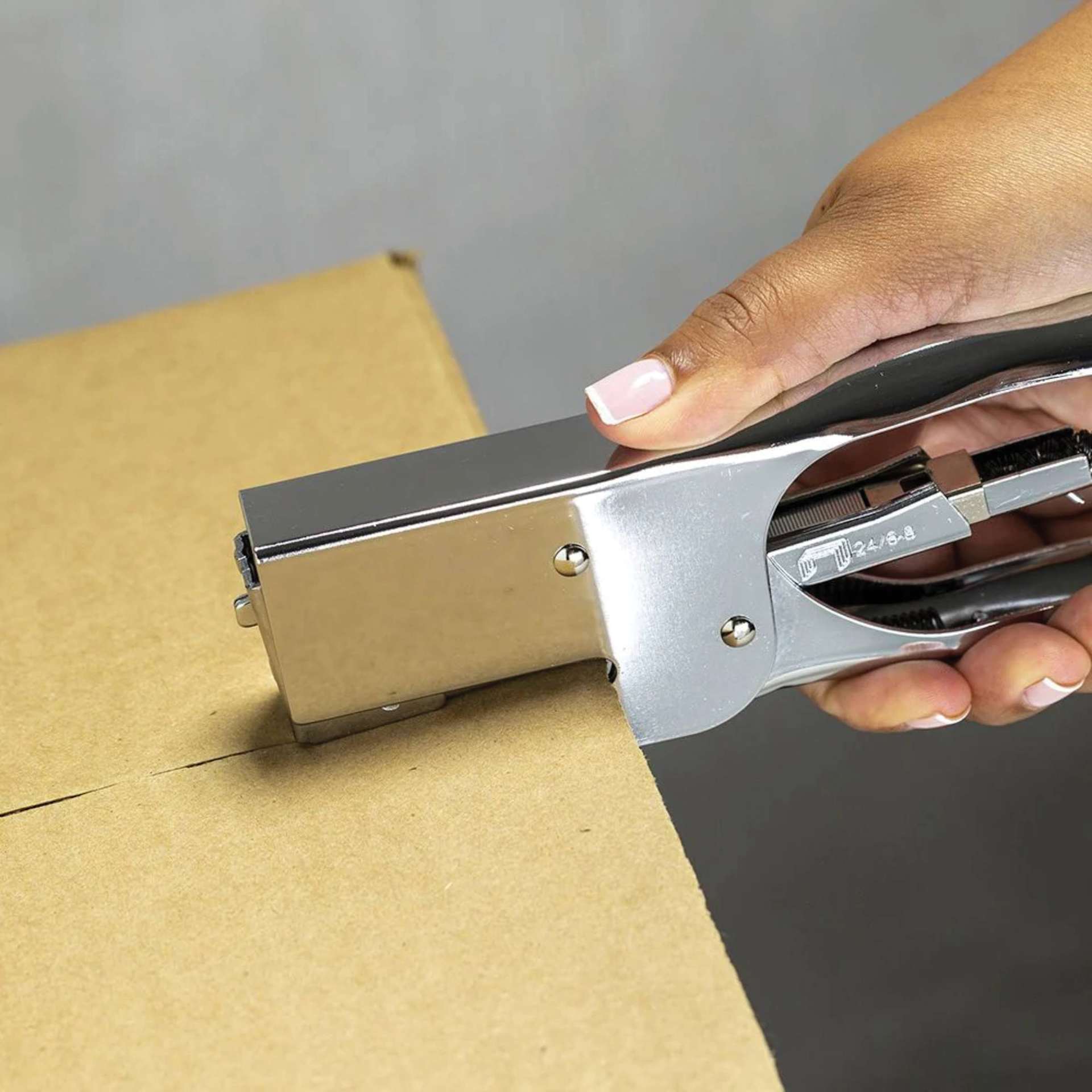 Officemate Classic Plier Stapler stapling cardboard