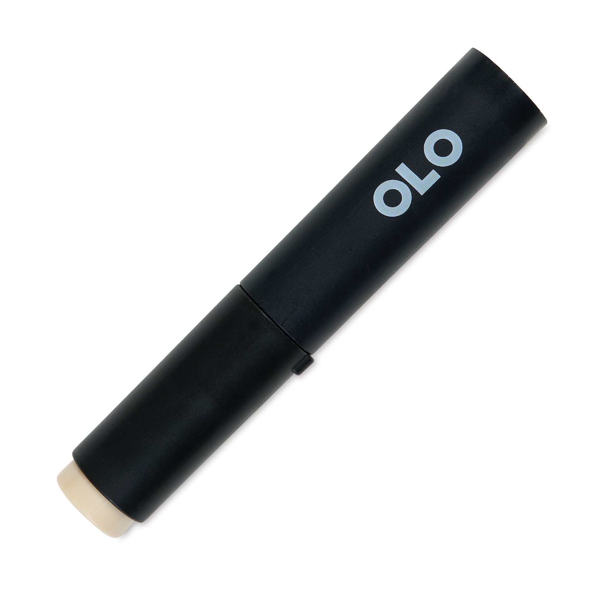 Olo Brush-Tip Half Marker - O7.1 Pug with cap on