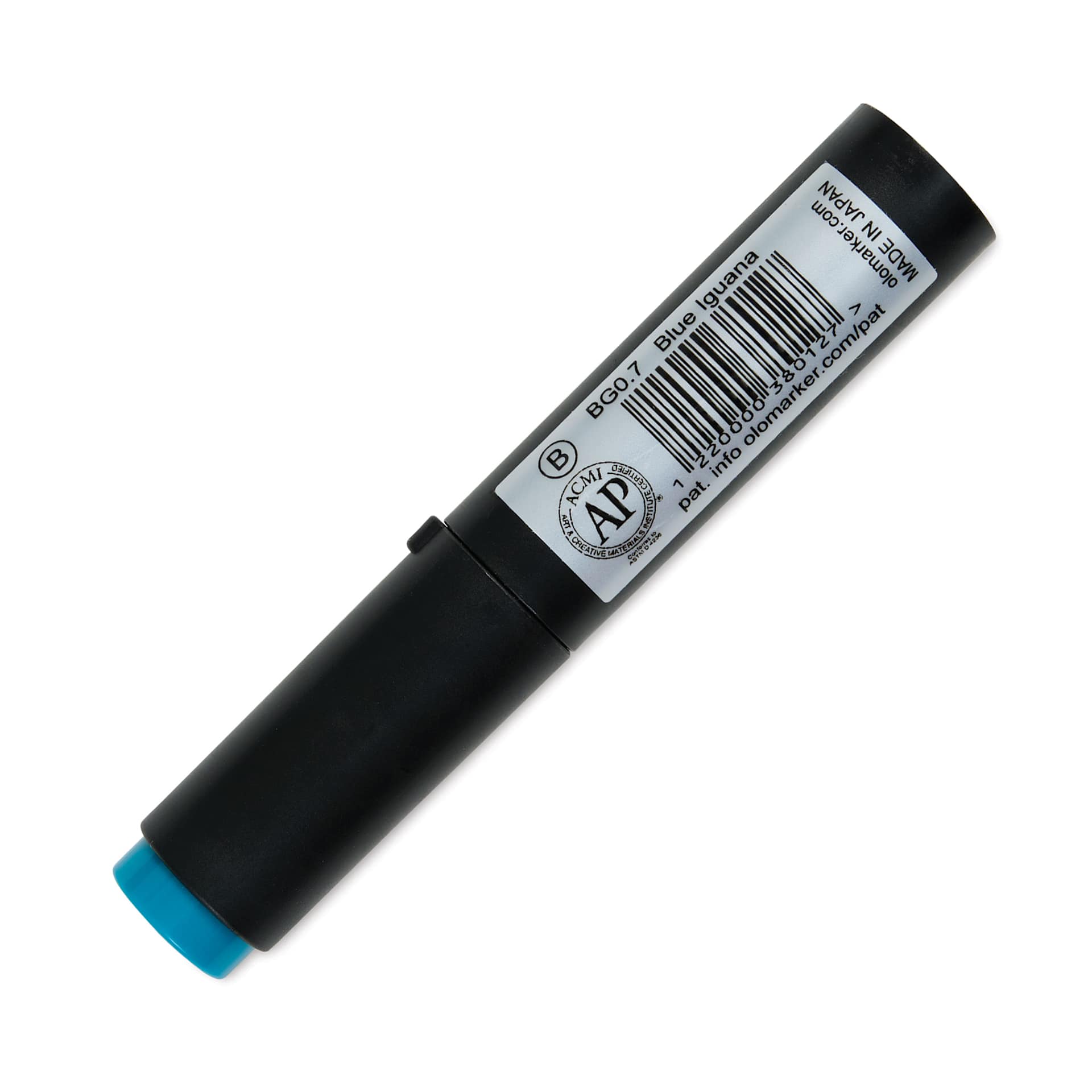 Olo Brush-Tip Half Marker - BG0.7 Blue Iguana back with cap on