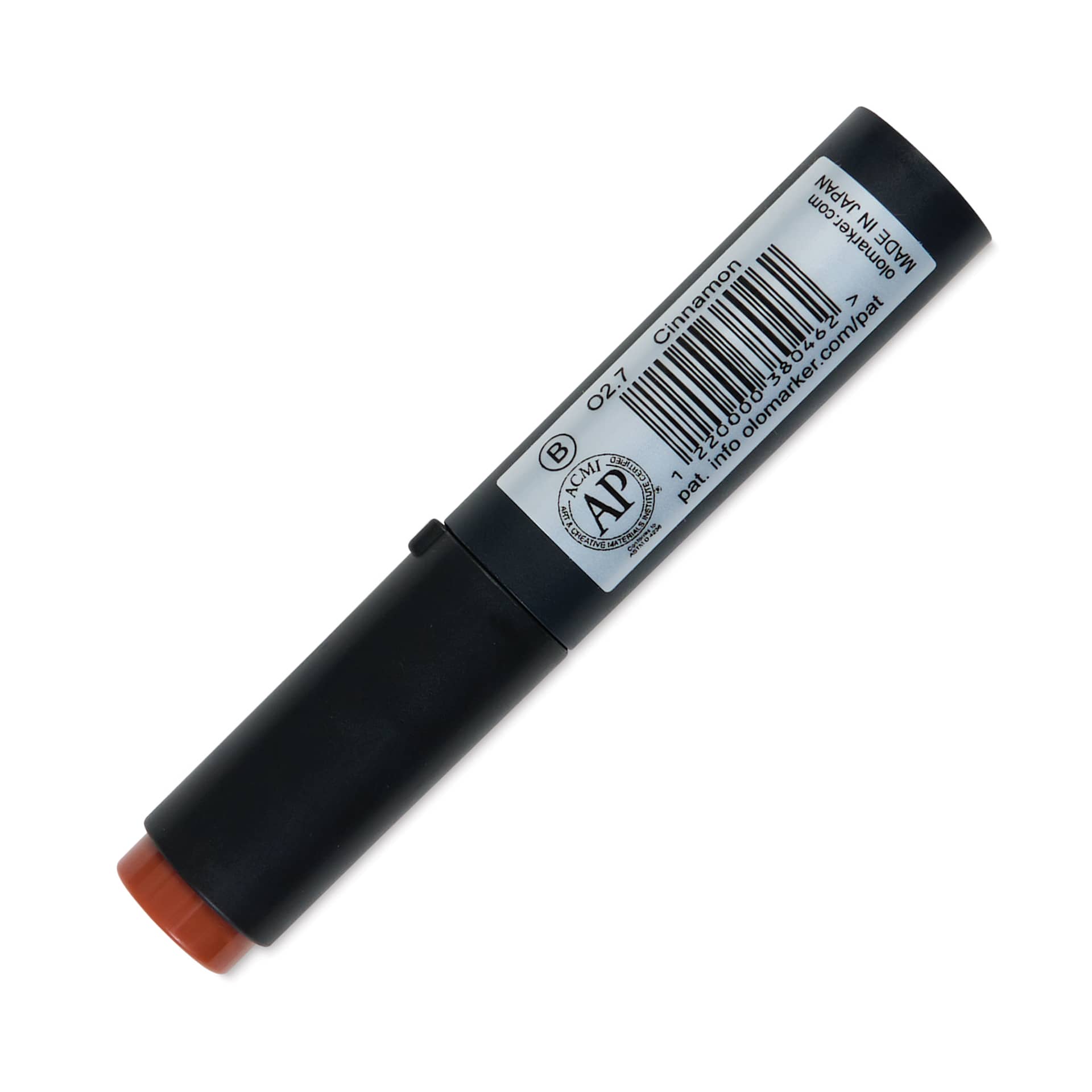 Olo Brush-Tip Half Marker -  O2.7 Cinnamon back with cap on