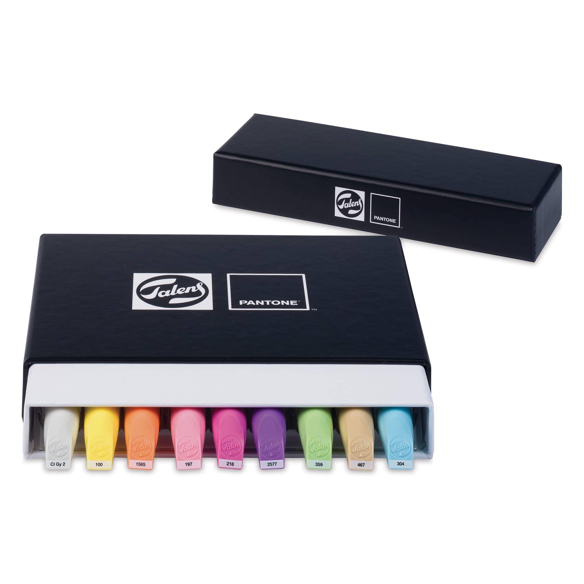 Pantone Dual Tip Markers - Pastel, Set of 9, markers inside of the packaging
