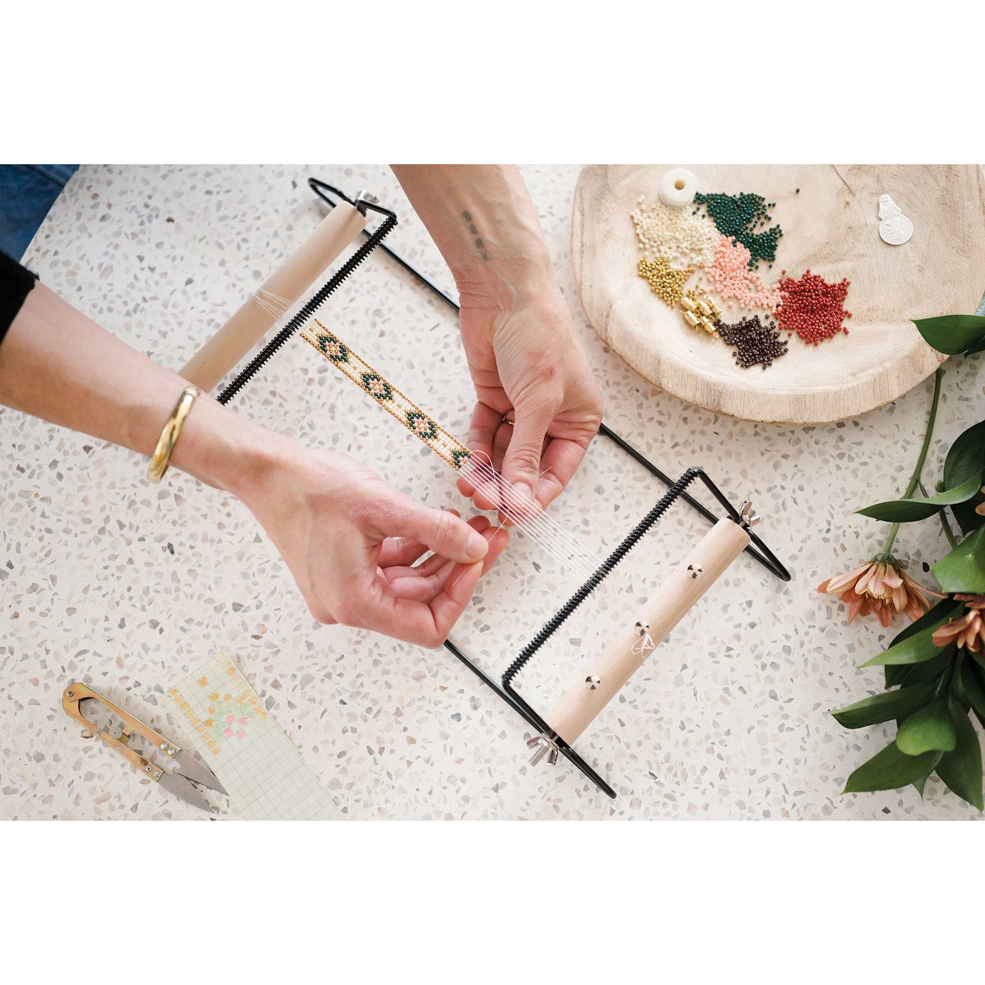 Crafter Woven Seed Bead Workshop Kit loom