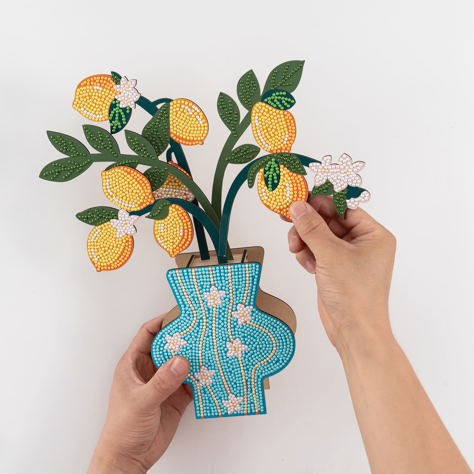Craft Hero PixelPop 3D Flower Display Kit - Limoncello, finished piece