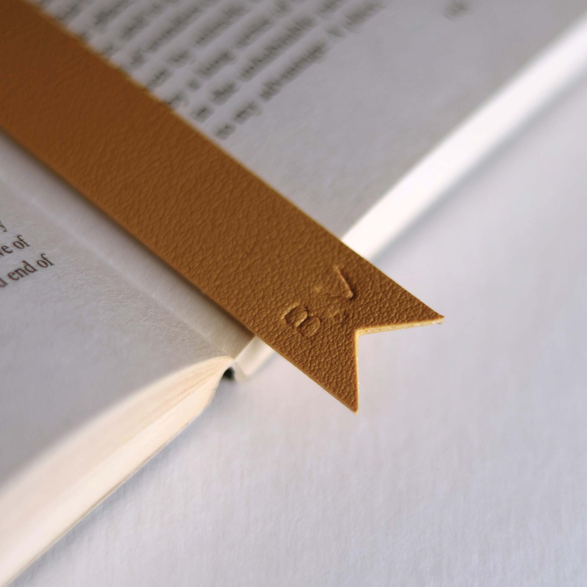 Pikkii Personalized Bookmarks DIY Kit, bookmark in book