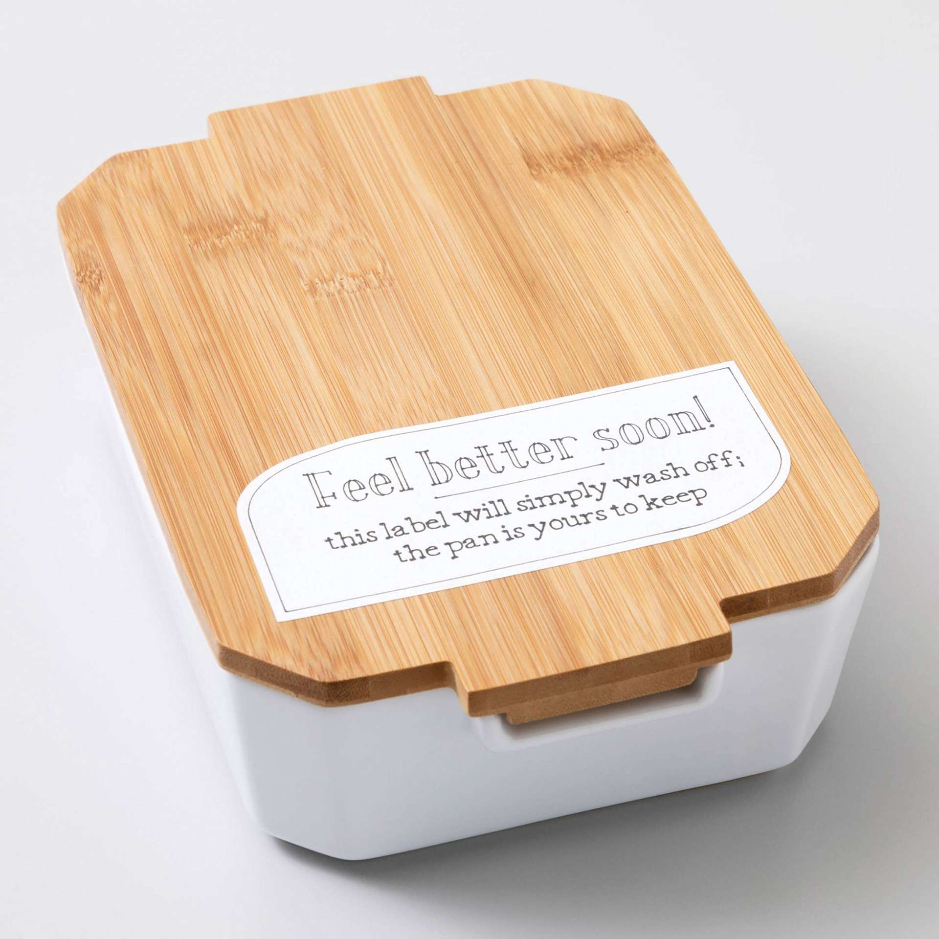 Cricut Smart Label Dissolvable Paper, label on cutting board