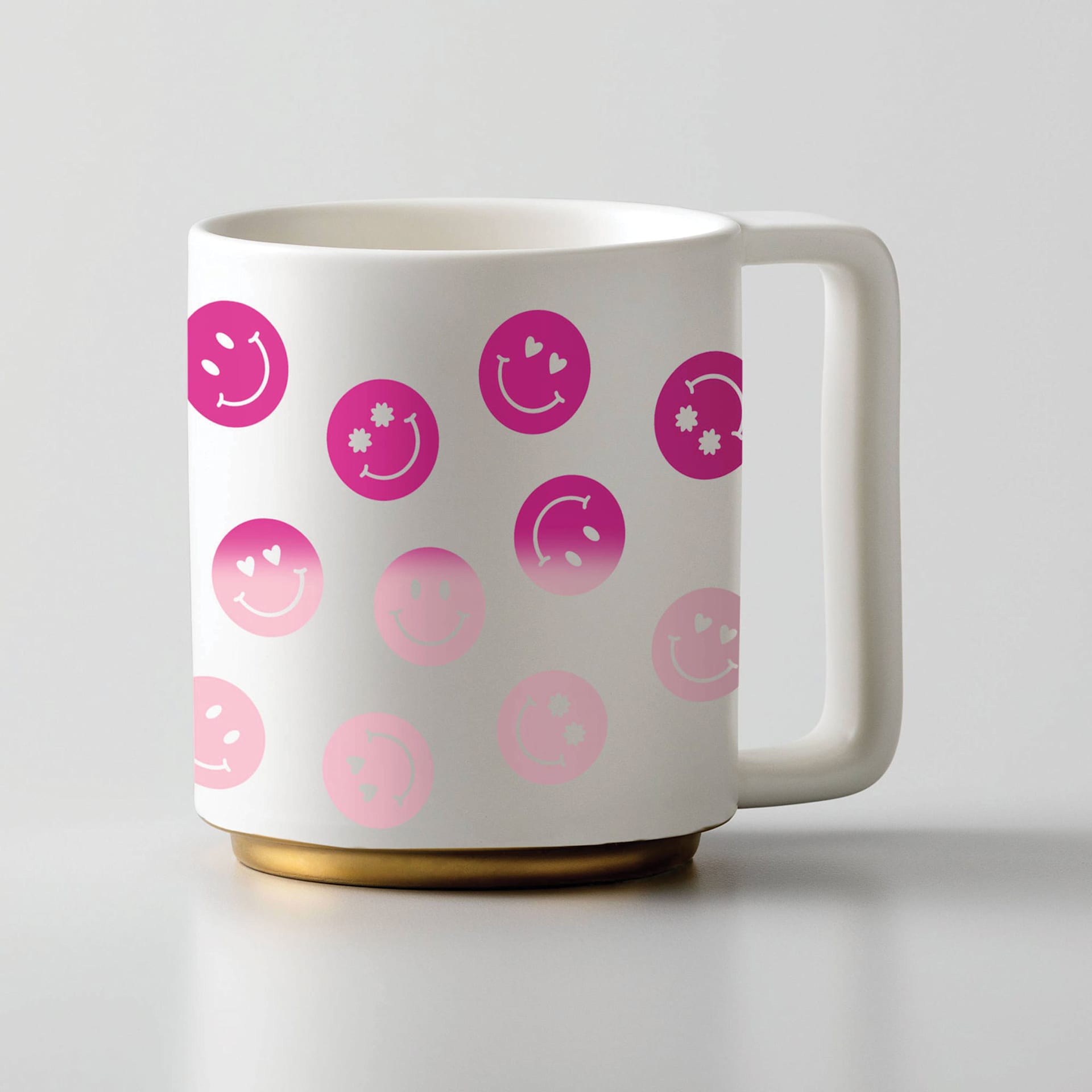 Cricut Heat Color-Changing Permanent Vinyl - Magenta/Pink, 12" x 24" demonstrating heat color change, finished mug example