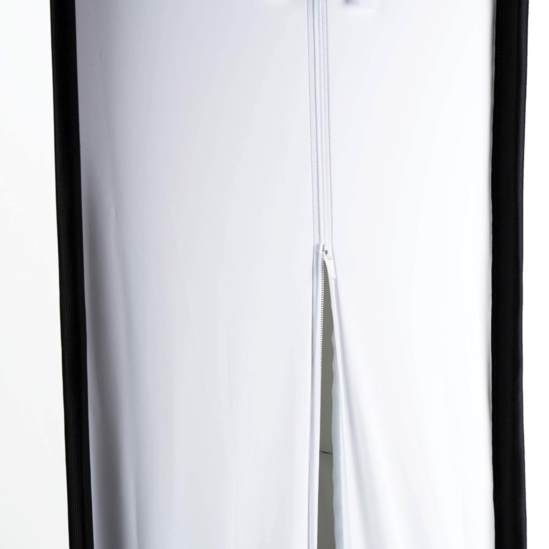 Savage High Key Freestanding Background - 6 ft x 7 ft close-up of side