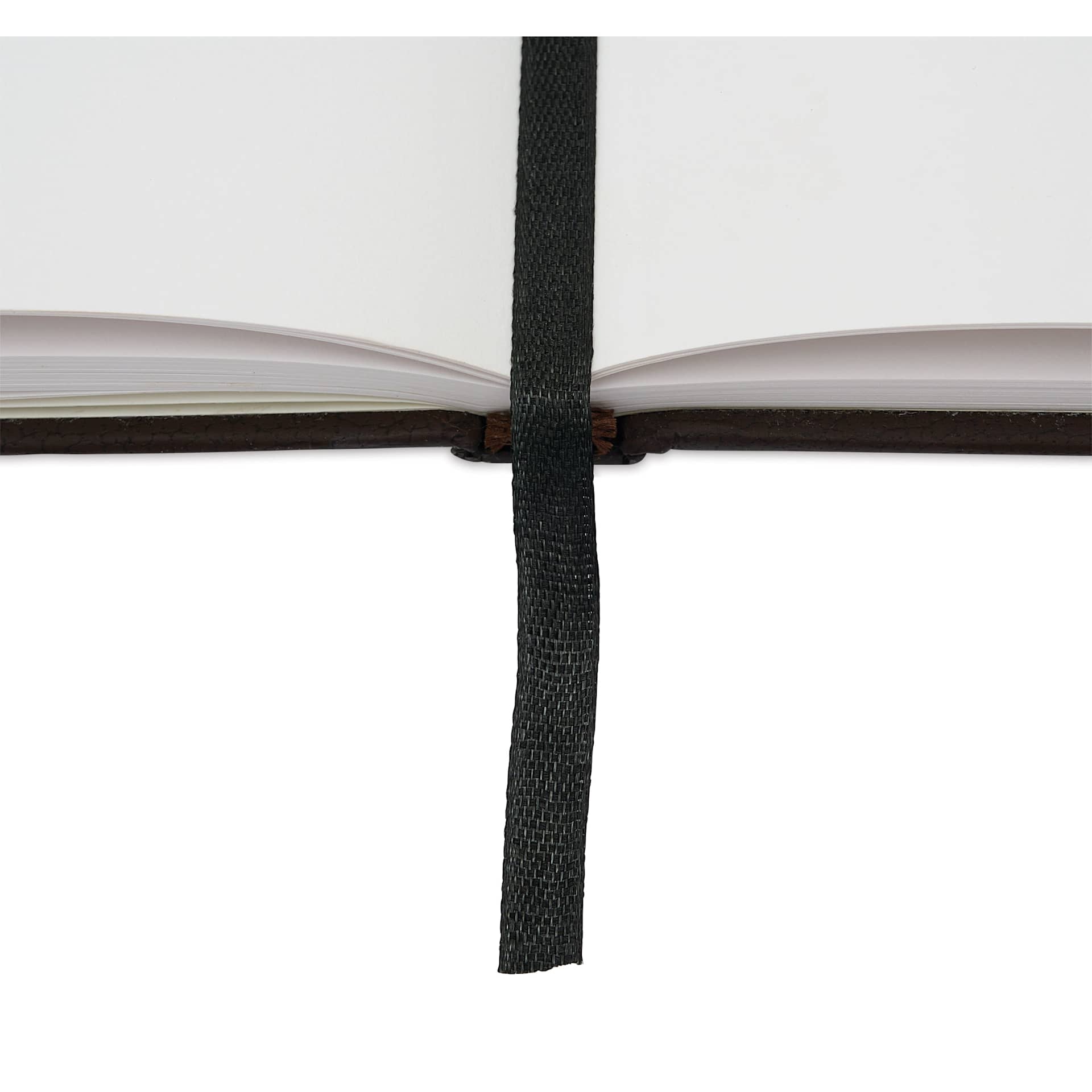 Strathmore 400 Series Sketch Hardcover Hardbound Art Book - 8-1/2" x 11", close up