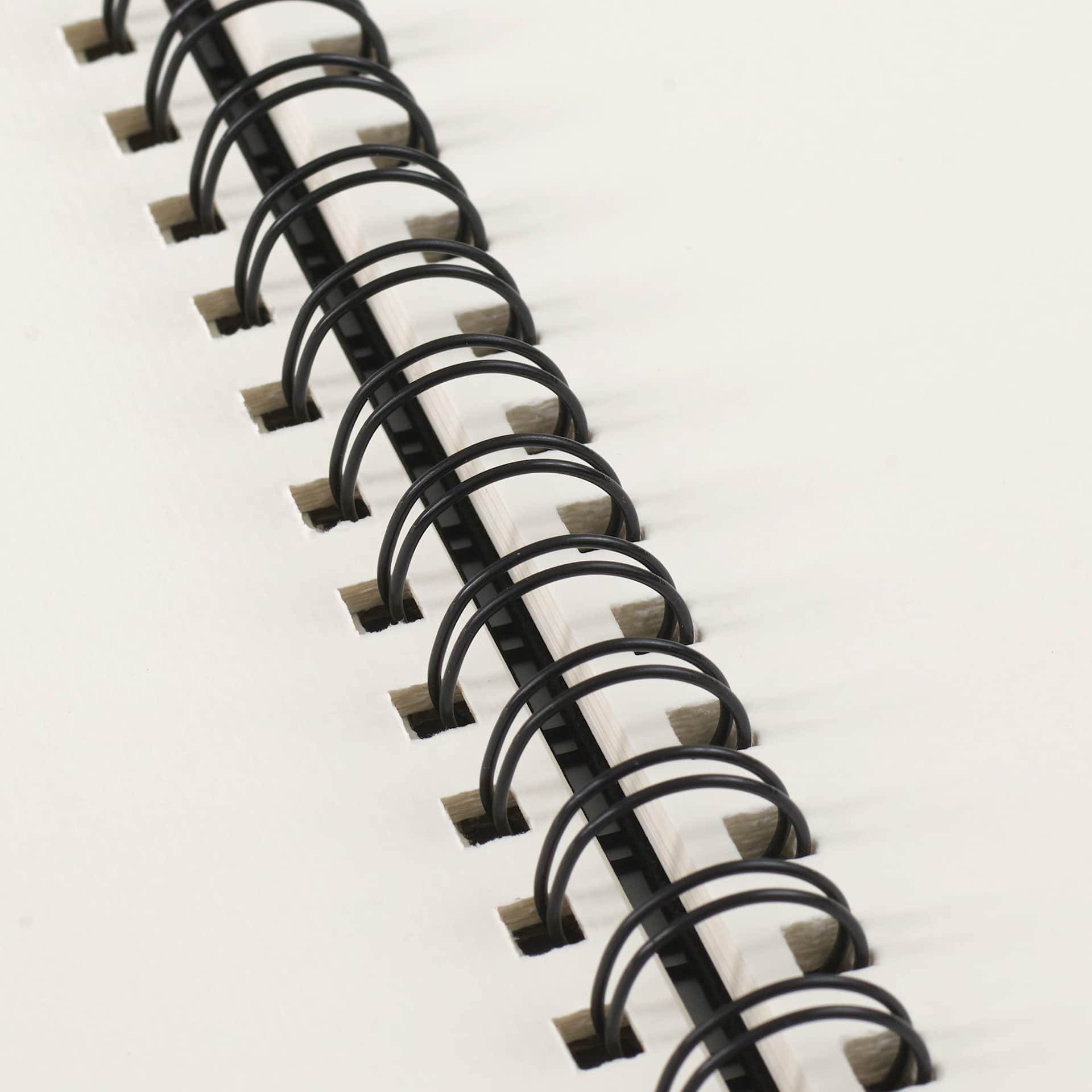 Strathmore 300 Series Watercolor Hardcover Wirebound Art Book - 8-1/2" x11", close up