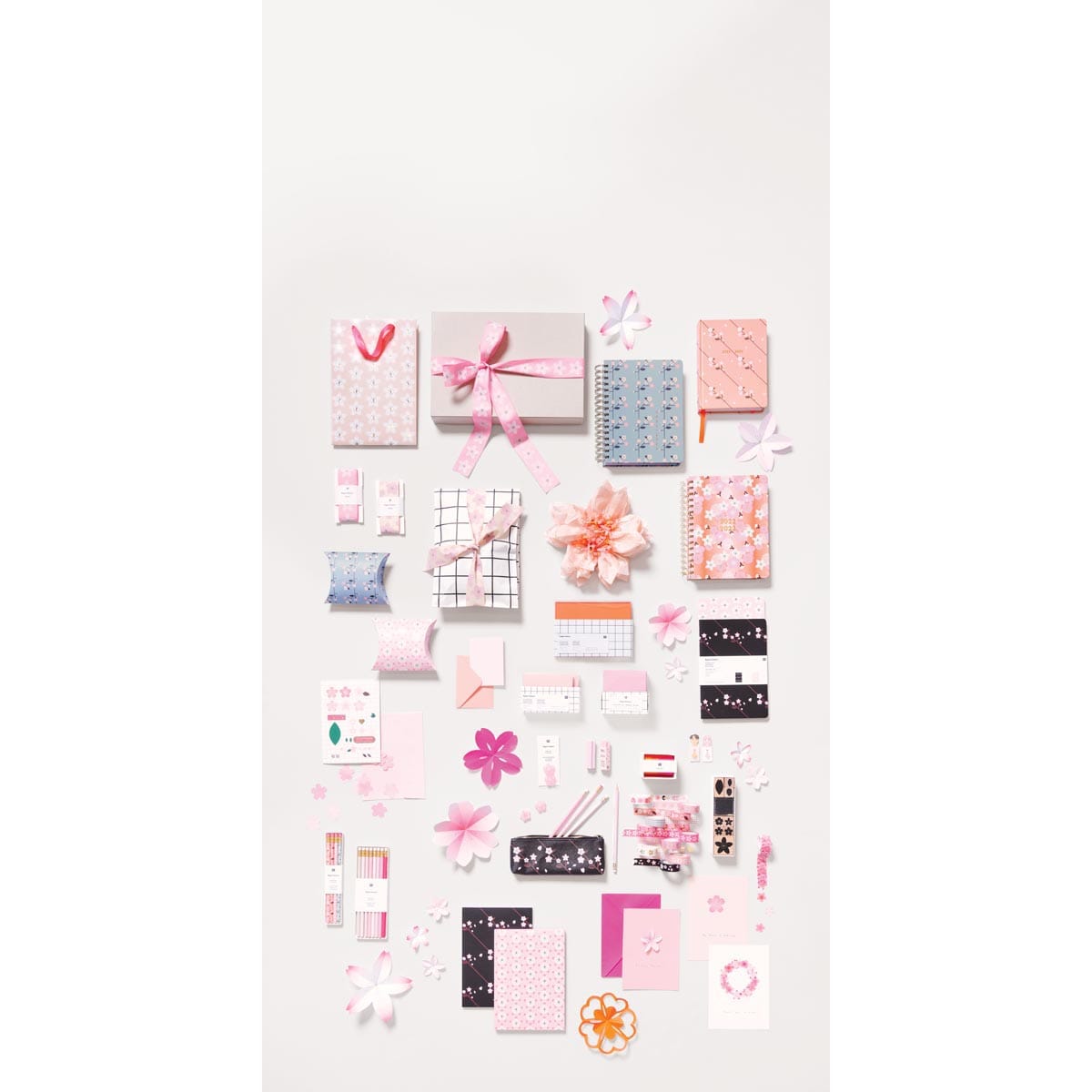 Rico Design Sakura Black - Dotted