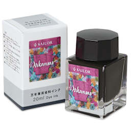 Sailor USA State Ink - Arkansas, Watermelon, 20 ml, bottle next to packaging