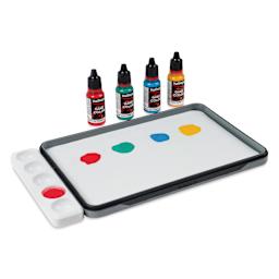 Vallejo Well Palette, attached to a wet palette, not included
