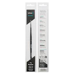 Vallejo Natural Pro Modeler Brush - Round, Size 1, front and back of packaging