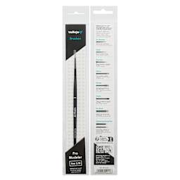Vallejo Natural Pro Modeler Brush - Round, Size 2/0, front and back of packaging
