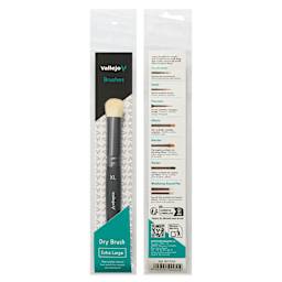Vallejo Natural White Goat Hair Dry Brush - Extra Large, front and back of packaging