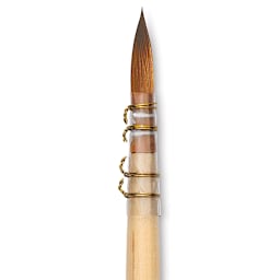 Dynasty Black Gold Short Handle Brush - Quill, Size 2/0 close up