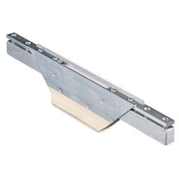 MUSEO ALU-Frame Aluminum Stretcher Bars - Angled view of one Extender Bar