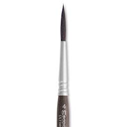 Escoda Último Synthetic Squirrel Brush - Travel Rigger, Size 4, close-up