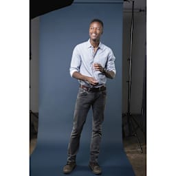 Seamless Background Paper - 53" x 36 ft, Deep Blue