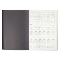 Gry Mattr 2025 Planner - Jet Black, 2024-2026 calendar page