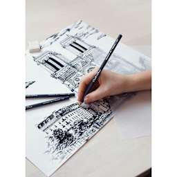 Conté à Paris Sketching Pencil - Graphite, 5B, used in artwork