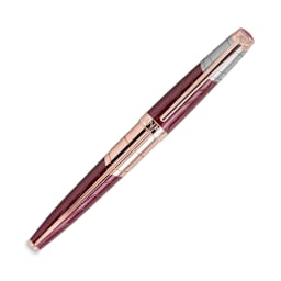 Caran d'Ache Justice League Fountain Pens - Wonder Woman Fountain pen, closed