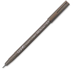Copic Multiliner Pen - 0.5 mm Tip, Brown