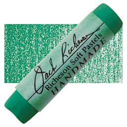 Richeson Handmade Soft Pastel - Green 8 pastel and swatch