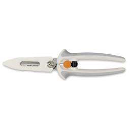 PowerCut Easy Action Snips - Side view of Snips shown closed
