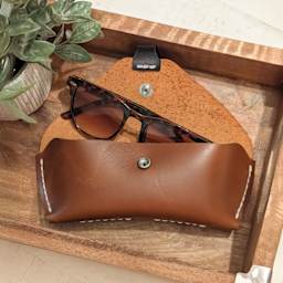 Realeather Essential Eyewear Case Kit, sunglasses in finished kit (sunglasses not included)