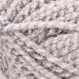 Bernat Blanket Twist Yarn - Dove, 220 yards (Close-up of yarn)