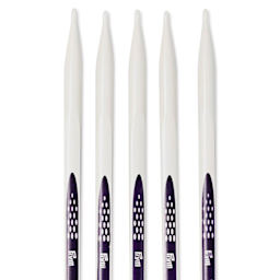 Prym Ergonomics Double Point Knitting Needle Set - Size 10.75, Set of 5, 8" - close-up of needles