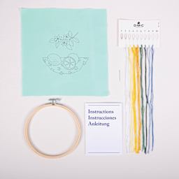 DMC Stitch Kit - Lemons, contents